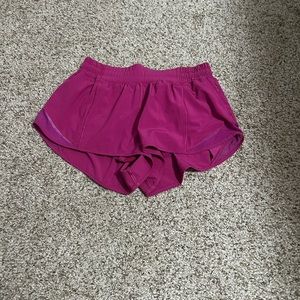 Hotty Hot short 2” Lululemon